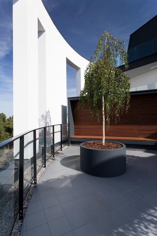 E-Apartments Dzielna 72 Warschau Exterior foto